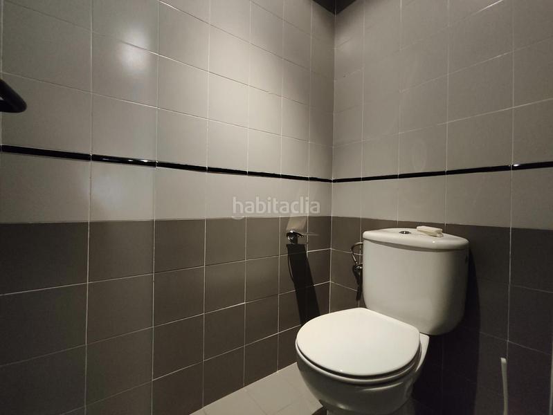 Foto fed25fb6-8192-44a7-9c1f-6488f2f180f2. Locale commerciale in Cabanillas del Campo