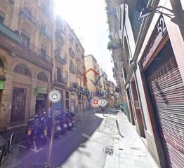 Etagenwohnung  Valldonzella, 35. Vivienda en el centro de barcelona no visitable. alquiler de ren