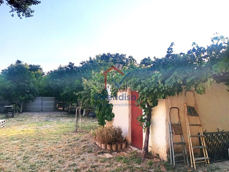 Foto f21949d4-9c6a-4452-88c8-6eee745fefa3. Finca rústica a Horche