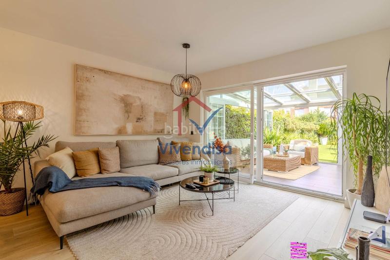 Foto 0417e4f4-9cf5-494e-9755-57107b33ef6c. Maison jumelée avec chauffage parking piscine dans Aguas Vivas Guadalajara