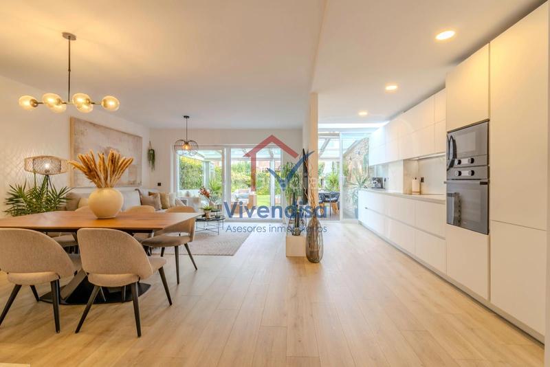 Foto 34b16a85-f76f-4fb8-b240-3f37a71fe4b7. Maison jumelée avec chauffage parking piscine dans Aguas Vivas Guadalajara