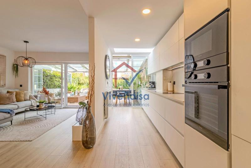 Foto 4d01c266-6f9c-4fd3-91d4-e6d1d9f2631f. Maison jumelée avec chauffage parking piscine dans Aguas Vivas Guadalajara