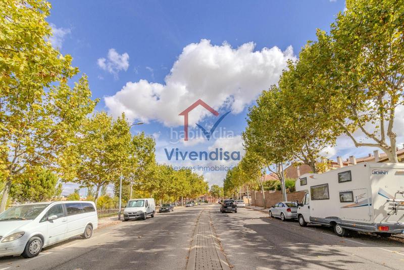 Foto 52a2e075-b6ad-4274-91c0-9ddb1cec6b27. Maison jumelée avec chauffage parking piscine dans Aguas Vivas Guadalajara