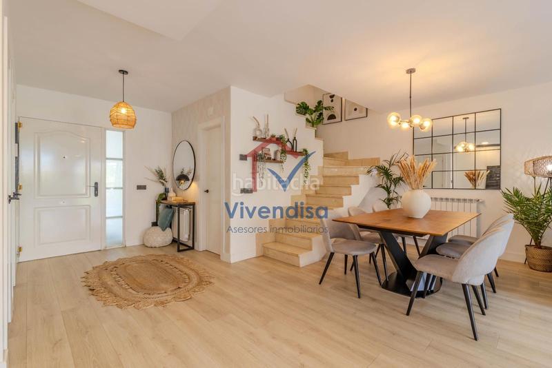 Foto 76d5b449-a654-4e9f-bf39-b9fb17052329. Maison jumelée avec chauffage parking piscine dans Aguas Vivas Guadalajara