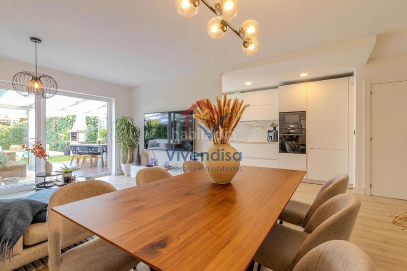 Foto 9be6411d-28f1-49ac-86f2-c9886d2a42cd. Maison jumelée avec chauffage parking piscine dans Aguas Vivas Guadalajara