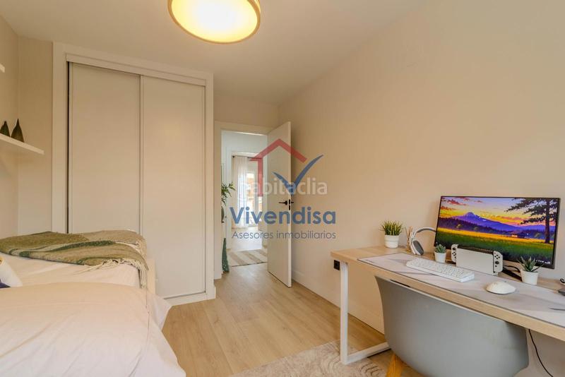 Foto b9accd61-0fca-4cf7-8884-fee0389e4d96. Maison jumelée avec chauffage parking piscine dans Aguas Vivas Guadalajara