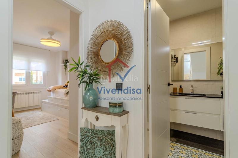 Foto f992db56-5741-4bd9-9a0d-7b6f12510c65. Maison jumelée avec chauffage parking piscine dans Aguas Vivas Guadalajara