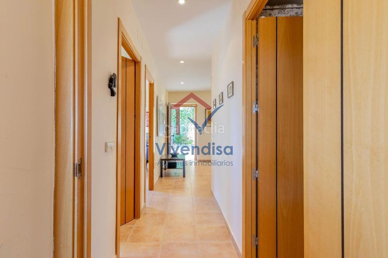 Foto 915cecdd-add8-471d-b6ef-bb4a8553f712. Xalet amb calefacció aparcament piscina a El Clavín-Valdeluz Guadalajara