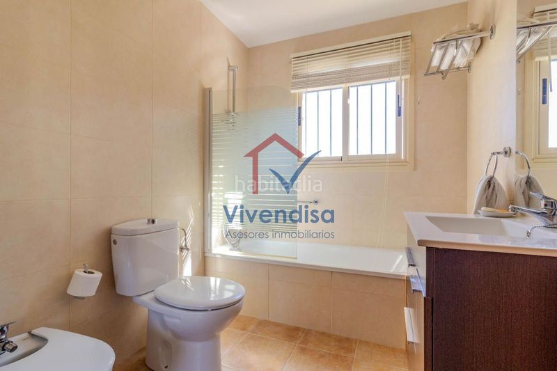 Foto c5688097-c498-4e7a-8489-b85e281e6208. Xalet amb calefacció aparcament piscina a El Clavín-Valdeluz Guadalajara