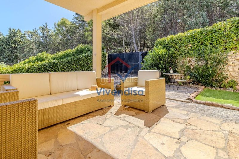 Foto e83eea5f-d911-4e2a-af06-098bfba74bf9. Xalet amb calefacció aparcament piscina a El Clavín-Valdeluz Guadalajara