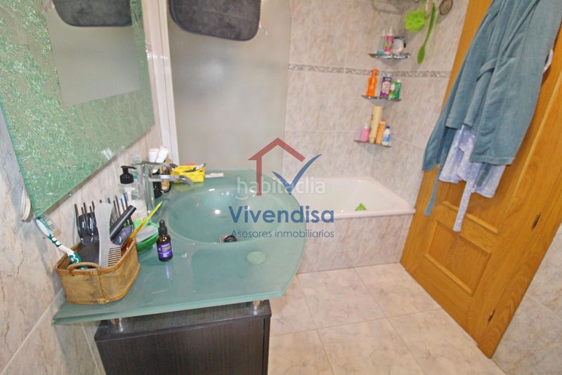Foto cacde6f6-b9b6-4339-aecf-debdc6bf9d7a. Pis amb calefacció aparcament a Plan Sur-Amistad Guadalajara