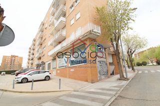 Business premise  De burgos. Local de hostelería listo para abrir en avda. de burgos  150 m e
