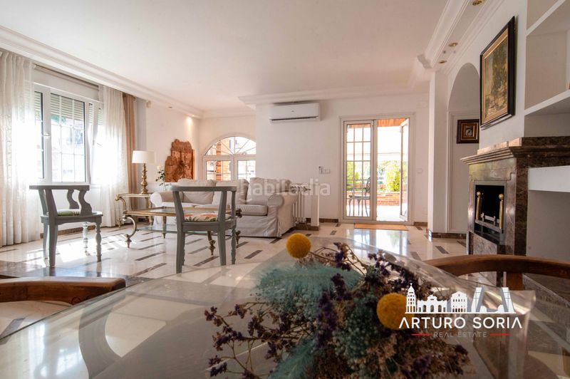Foto 77ca863f-0591-4950-9d33-827c79bd51ee. Location duplex avec chauffage parking piscine dans Madrid