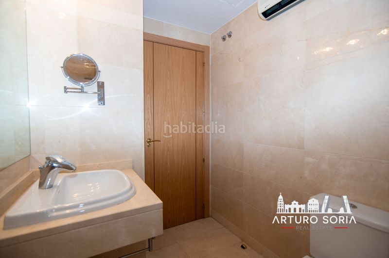 Foto c05553c6-0416-4554-a2e6-238c7ac77099. Lloguer pis amb calefacció aparcament piscina a Costillares Madrid