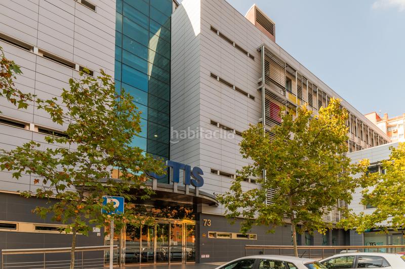 Foto fd7452c3-dde8-4174-b387-dd2d5000d203. Rent office space in calle del golfo de salónica 73 in Madrid