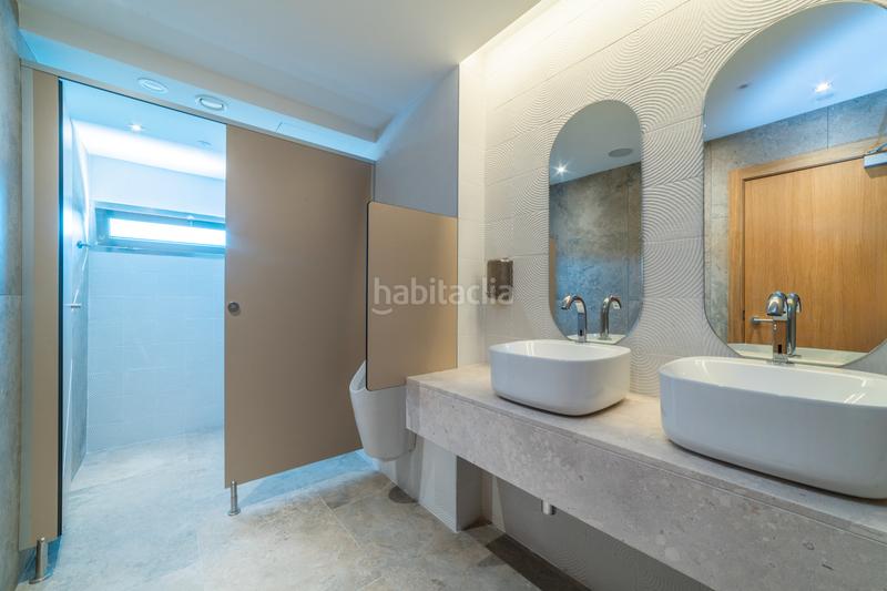 Foto 12ca7561-12c7-40df-b3ed-8d8ac3809ea8. Lloguer oficina a calle del golfo de salónica 73 a Madrid