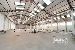 Nave industrial en Calle Chopo 2