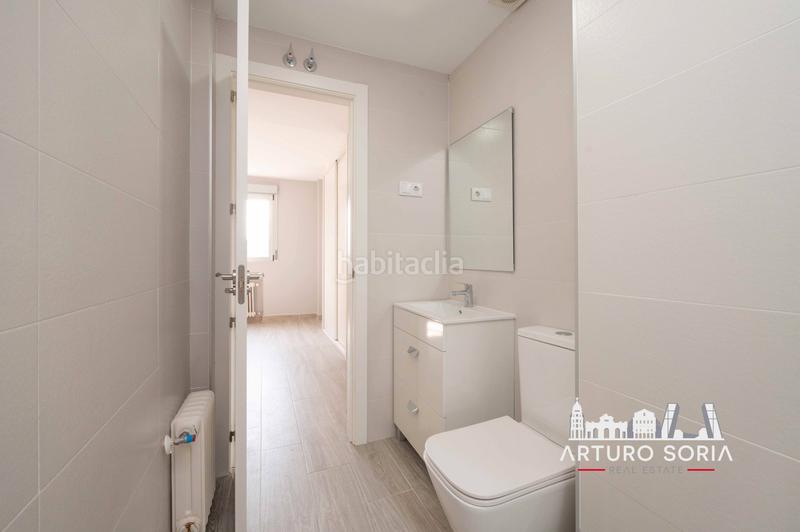 Foto b02c0b6b-e884-4edc-ac8c-294ce3b2443e. Alquiler piso en San Juan Bautista Madrid