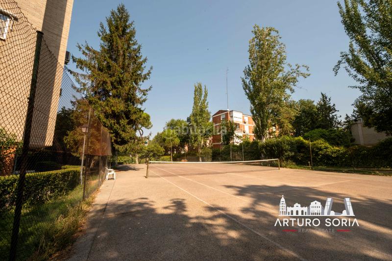 Foto b06d2fac-3e62-4ae9-b840-b8e2db36a941. Alquiler piso en San Juan Bautista Madrid