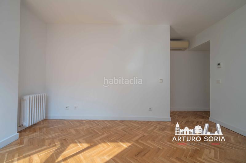Foto 2ab150f1-c7ee-4b1b-888a-b0637ea239cf. Location appartement dans calle de arturo soria 136 dans Madrid