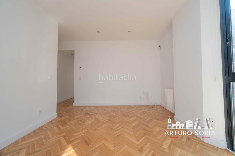 Foto e0504d80-f0db-4fd2-8eeb-6bdd2538782e. Rent flat in calle de arturo soria 136 in San Juan Bautista Madrid