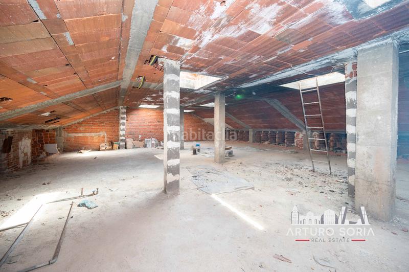 Foto 15364218-33dd-4c48-be15-b88ad935eb54. Dúplex en Colina Madrid