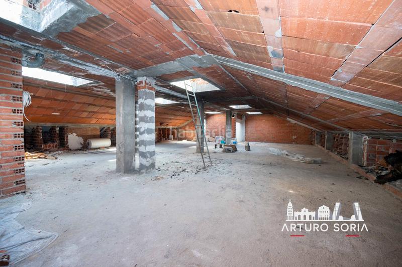 Foto 42a316c3-7dbd-4fd0-b39a-65036517821f. Dúplex en Colina Madrid