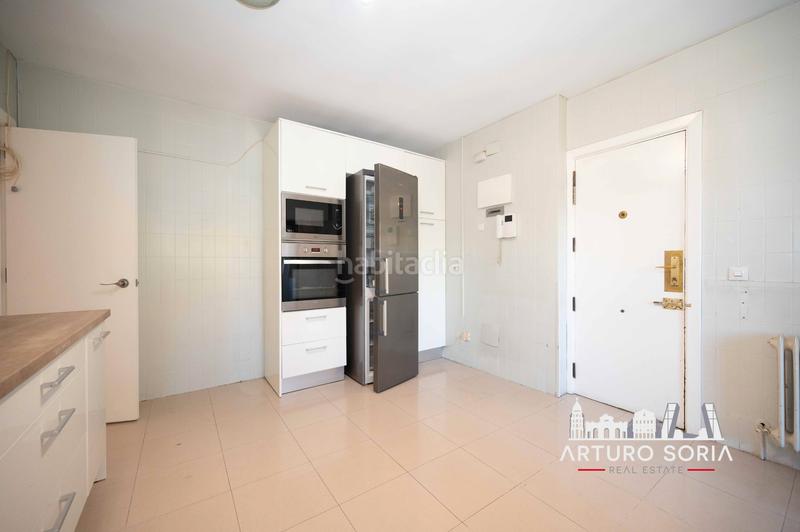 Foto 6a4ef24c-8180-41e0-b8cc-b0679be71e27. Dúplex en Colina Madrid