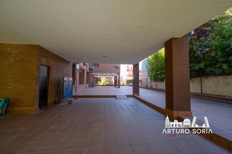 Foto d26d7fa1-95ec-4dba-aeaf-c71833a50e6a. Dúplex en Colina Madrid