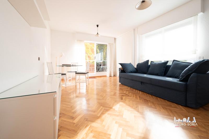 Foto a367f764-8494-49b3-b99a-aae8bd729ec3. Rent studio with pool in Concepción Madrid