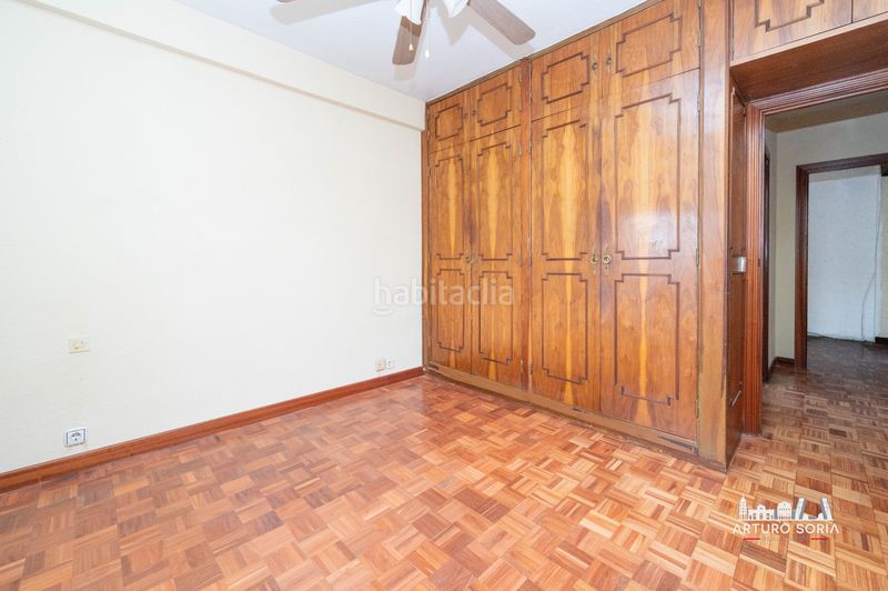 Foto e9c425f1-8d49-4840-90f4-0636a814ba2c. Flat with heating in Apóstol Santiago Madrid