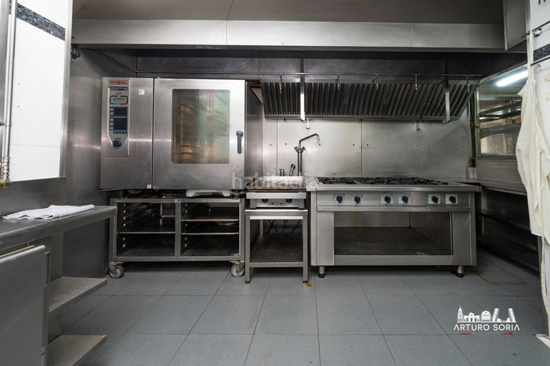 Foto 4920c7ee-d41f-45b0-9821-75972fcdee7c. Local comercial a Quintana Madrid
