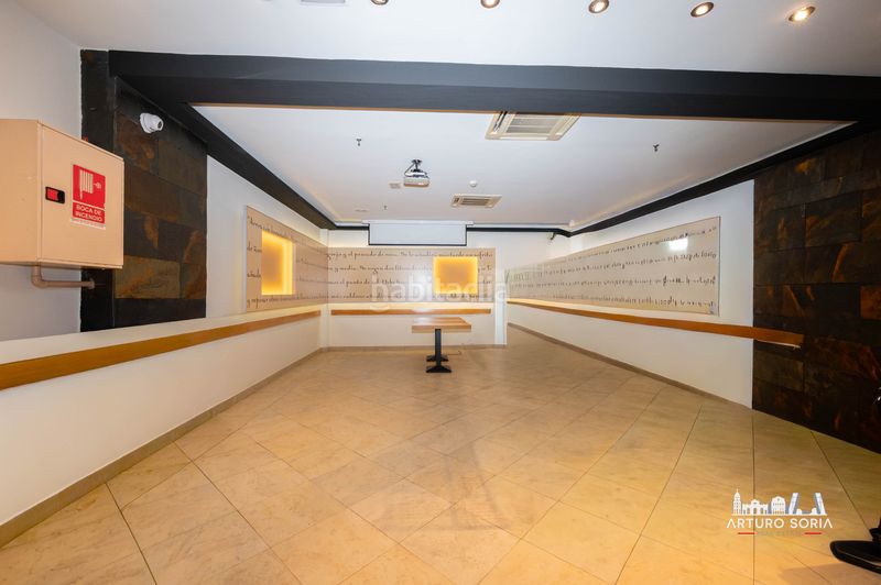 Foto ade981fa-13be-4890-901c-40592a896a09. Local comercial a Quintana Madrid