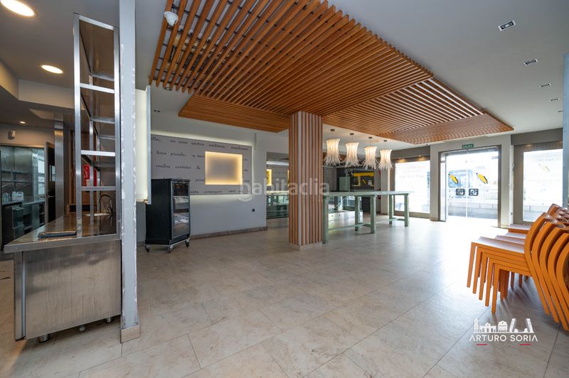Foto debd5d8a-cf4e-4046-82bf-b99cdf447ed4. Local comercial a Quintana Madrid