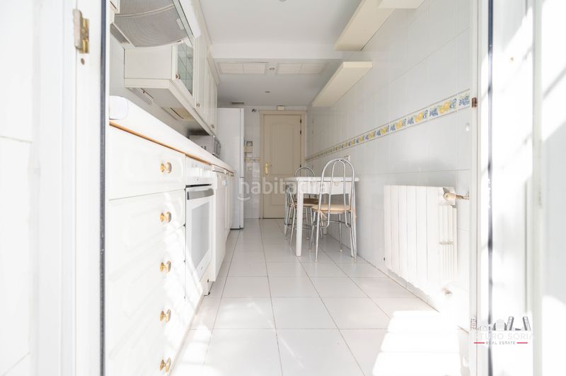 Foto 6561246a-faa0-4d68-a453-d69a9c7aa94f. Rent flat with heating pool in Pinar del Rey Madrid