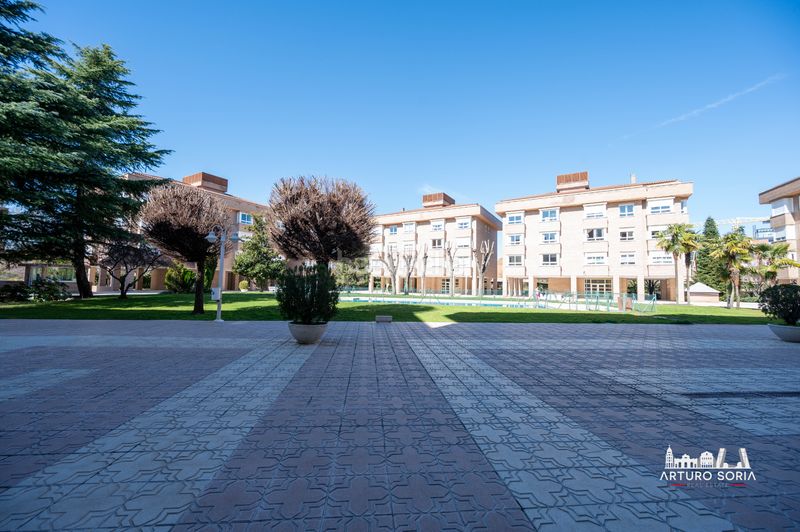 Foto dab6dc12-914d-4506-a017-6f3e4554afd7. Rent flat with heating pool in Pinar del Rey Madrid