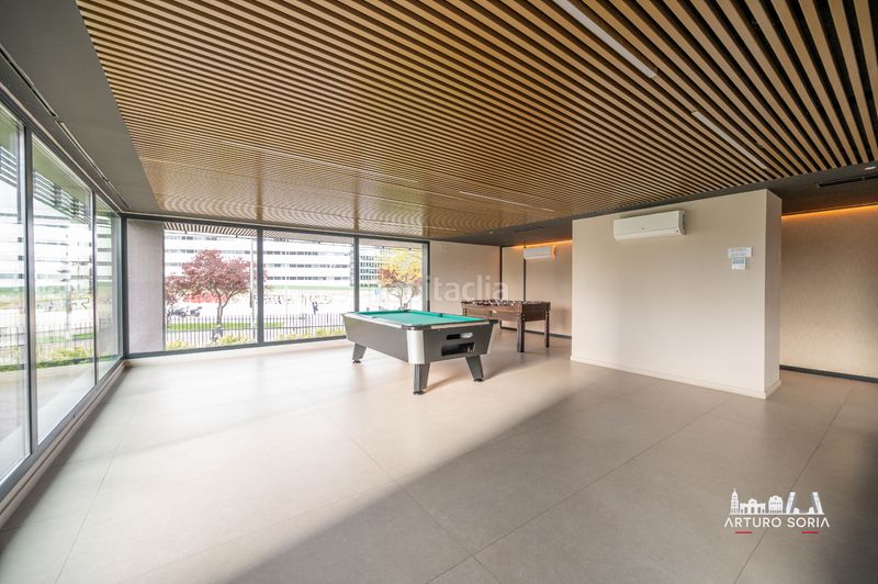 Foto 3aec9def-c028-4b24-9ccd-2a0b41dfd82b. Rent flat with pool in Virgen del Cortijo-Manoteras Madrid