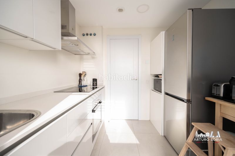 Foto 5a228fa9-5cd5-48e7-86b6-fc498e399fc2. Rent flat with pool in Virgen del Cortijo-Manoteras Madrid