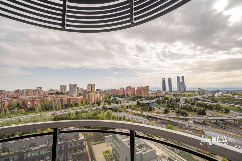 Foto 68768d8a-8401-4888-8d64-ca52901a86cb. Rent flat with pool in Virgen del Cortijo-Manoteras Madrid