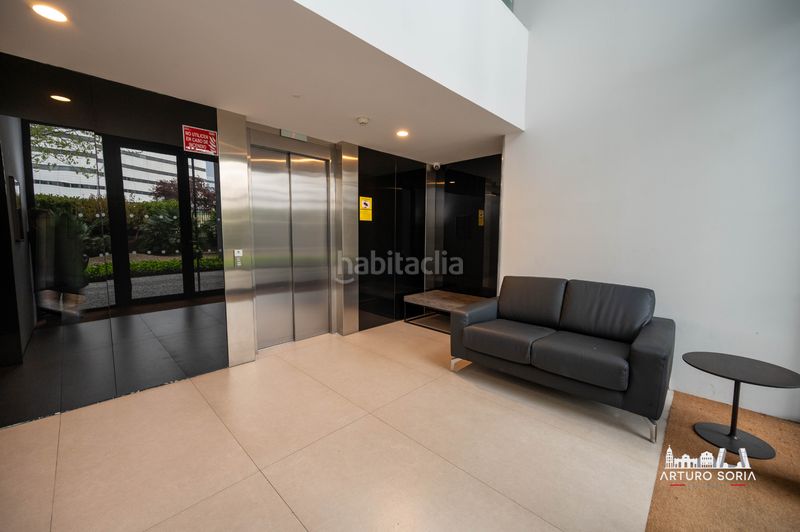 Foto 7b8972d8-4a83-46e8-a17e-60394f7b4ecd. Rent flat with pool in Virgen del Cortijo-Manoteras Madrid