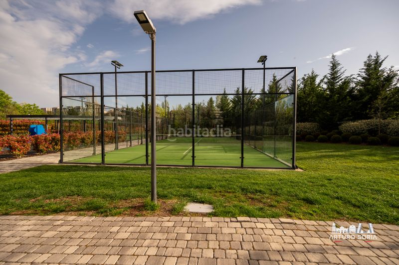 Foto 7c63dd24-8914-4bd7-bb1e-ae0ba3745e2c. Rent flat with pool in Virgen del Cortijo-Manoteras Madrid