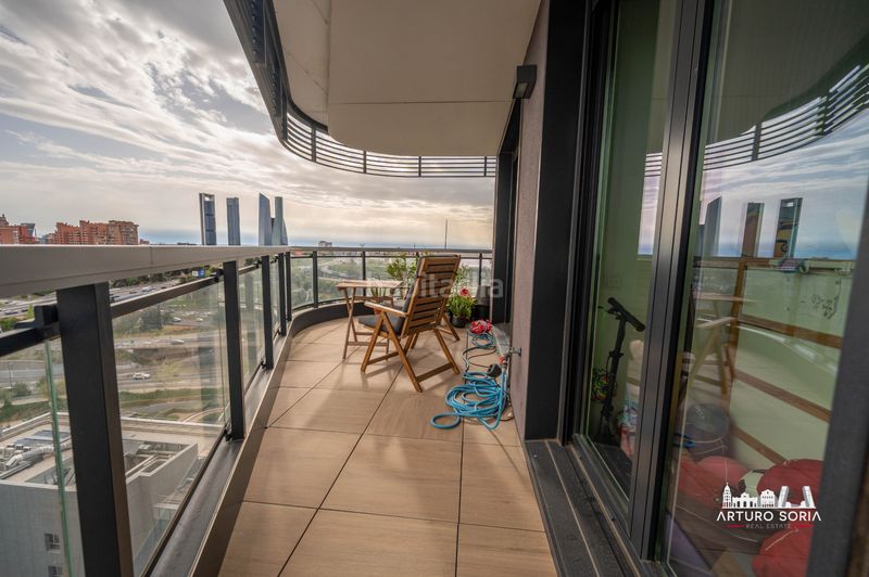 Foto 80df78ac-59a9-4a95-919d-493767495142. Rent flat with pool in Virgen del Cortijo-Manoteras Madrid