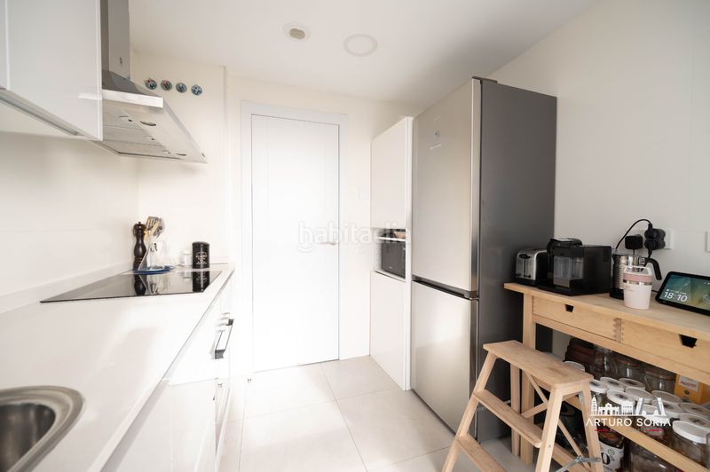 Foto 92aee4e3-4d11-44bd-92e9-1bc6a91b4222. Rent flat with pool in Virgen del Cortijo-Manoteras Madrid