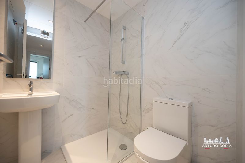 Foto 93007b05-b081-47ab-bb4e-0c9b6fb94fc6. Rent flat with pool in Virgen del Cortijo-Manoteras Madrid