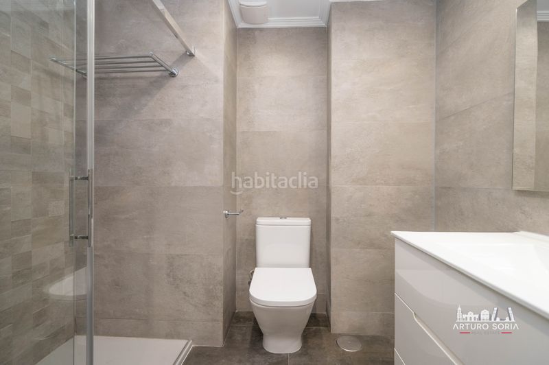 Foto 035e8224-9ece-4f1a-92a0-b3d635dbbfff. Lloguer pis amb piscina a Costillares Madrid