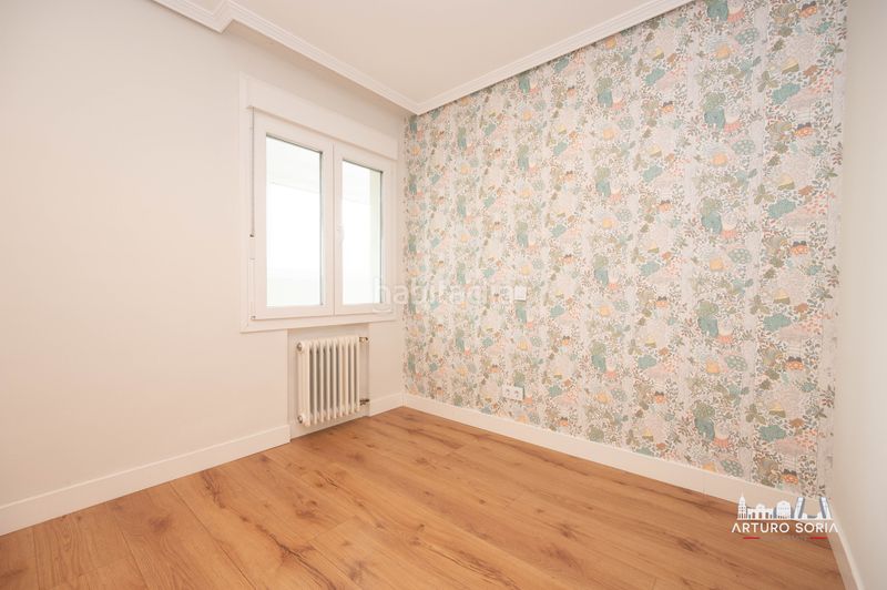 Foto 1af05488-4be9-436c-8b34-4aa7c3b49861. Lloguer pis amb piscina a Costillares Madrid