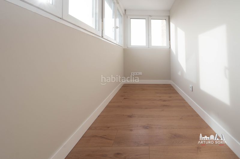 Foto 3e7a2798-5429-4a96-942b-b381998f845d. Lloguer pis amb piscina a Costillares Madrid