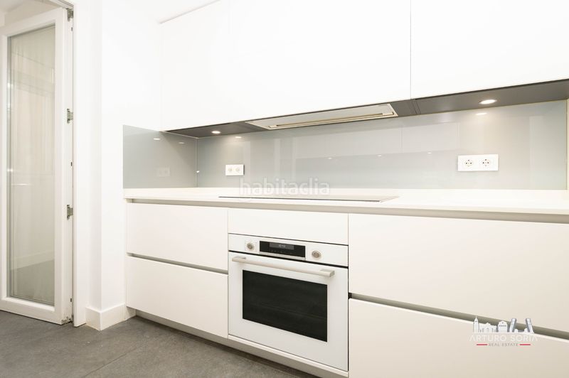 Foto 5faec53e-d561-42fb-a300-d9ab8a4f5bf9. Lloguer pis amb piscina a Costillares Madrid