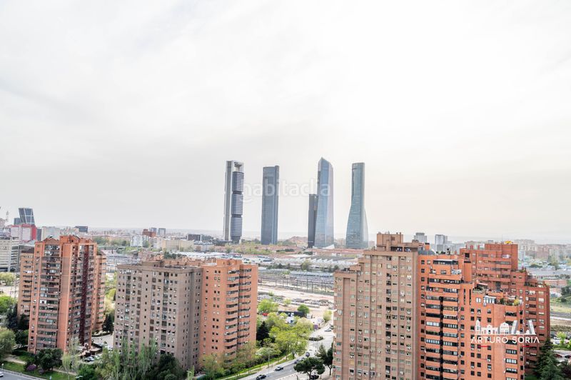 Foto 6a33334d-a09c-4477-9489-1a7884bde65e. Lloguer pis amb piscina a Costillares Madrid