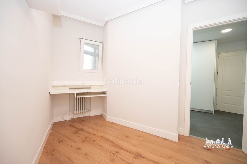 Foto d67c56b3-c01f-4d5c-8f0f-aa1d40aa4f6b. Lloguer pis amb piscina a Costillares Madrid